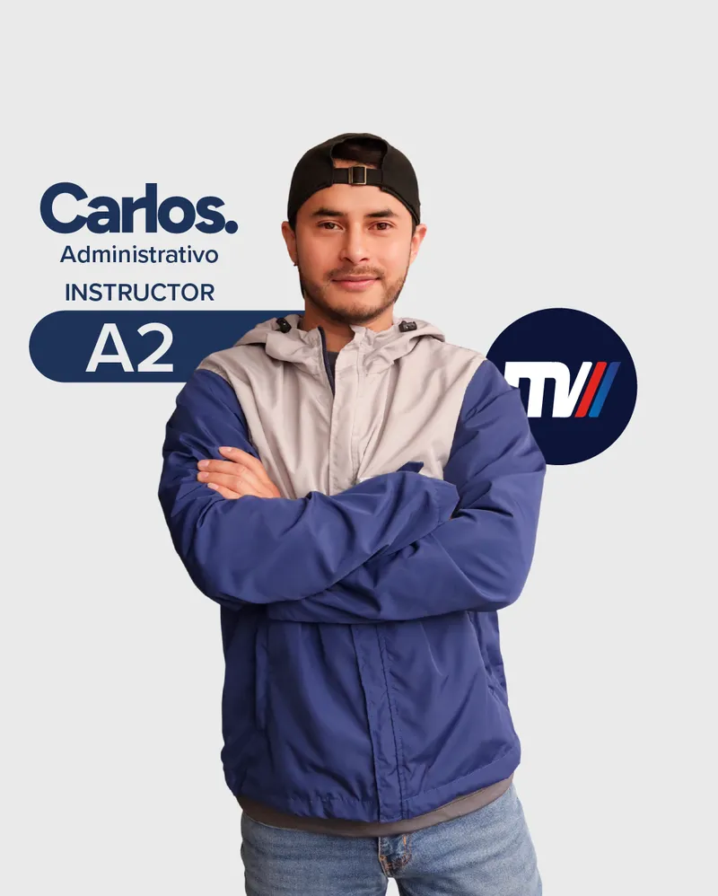 Carlos, administrativo e instructor de licencia A2 en CEA Mi Coche Madrid