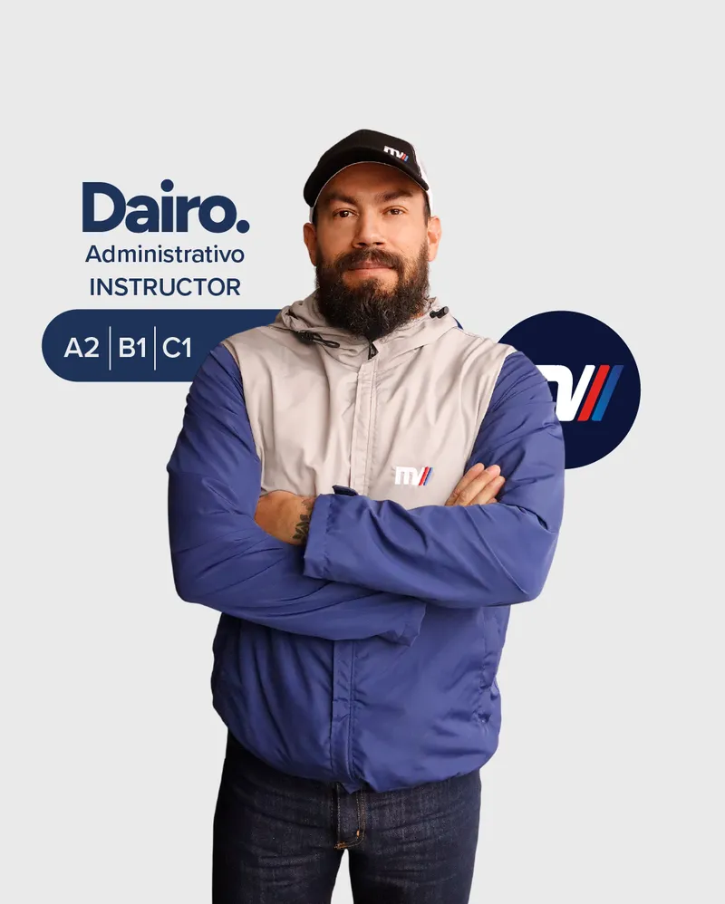 Dairo, administrativo e instructor de licencias A2, B1 y C1 en CEA Mi Coche Madrid